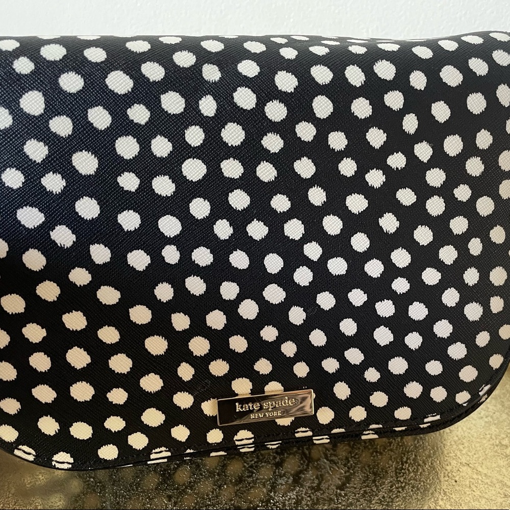 ♠️ Brand new black & white Kate Spade crossbody